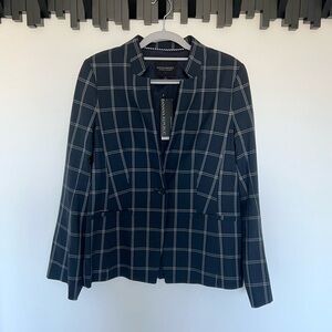 Banana Republic Navy Blazer Size 2 (NWT)